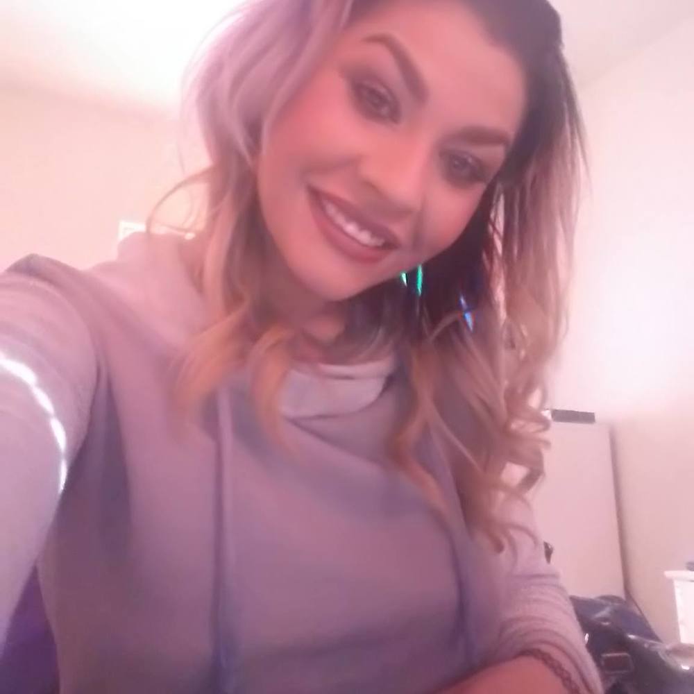 Meet your Posher, Raecine